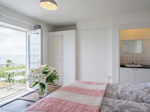 4 habitaciones, wifi gratis, ropa de cama y acceso para silla de ruedas 