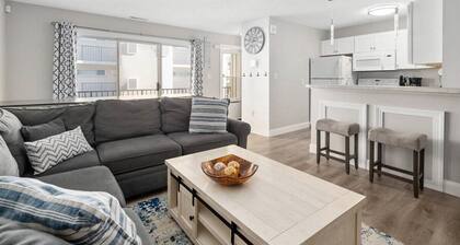 Impeccably Renovated Beach Block Condo