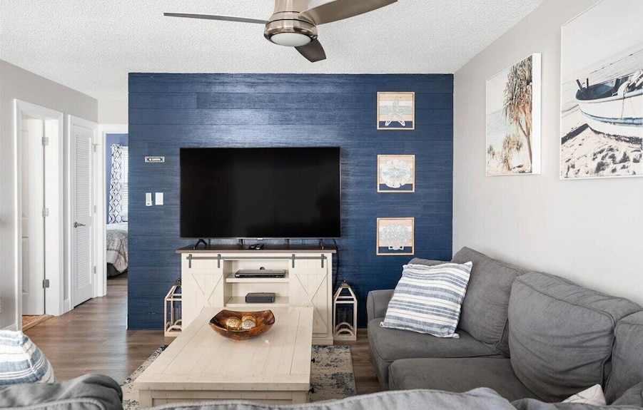 Impeccably Renovated Beach Block Condo - Ocean City, MD