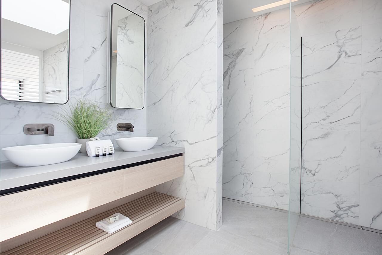 Luxury Beach House with direct Beachfront Access and breathtaking views — image 20