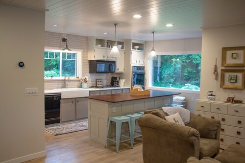 Ultimate Family Lake Retreat w/ Swim Slide, Sandy bottom, and Bar/TV Lounge