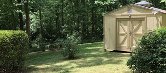 Newly Remodeled Near Stone Mountain Park