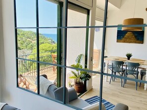 TV - Bella Nit Sa Riera Sea View Duplex w Parking (Sa Riera)