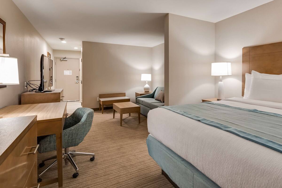 1 bedroom, desk, laptop workspace, iron/ironing board