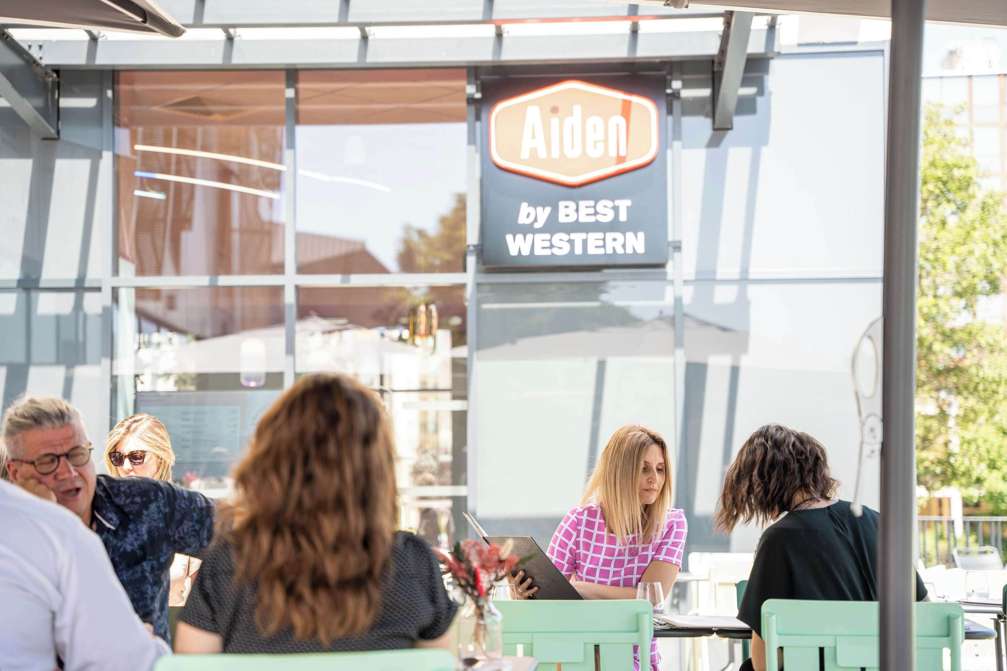 breakfast, lunch, dinner served; french cuisine