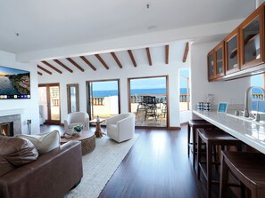 Smart TV, fireplace, DVD player - Beautifully Remodeled Premium Ocean View Condo with Fireplace and Golf Cart! (avalon)