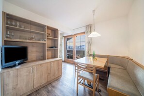 TV, table tennis