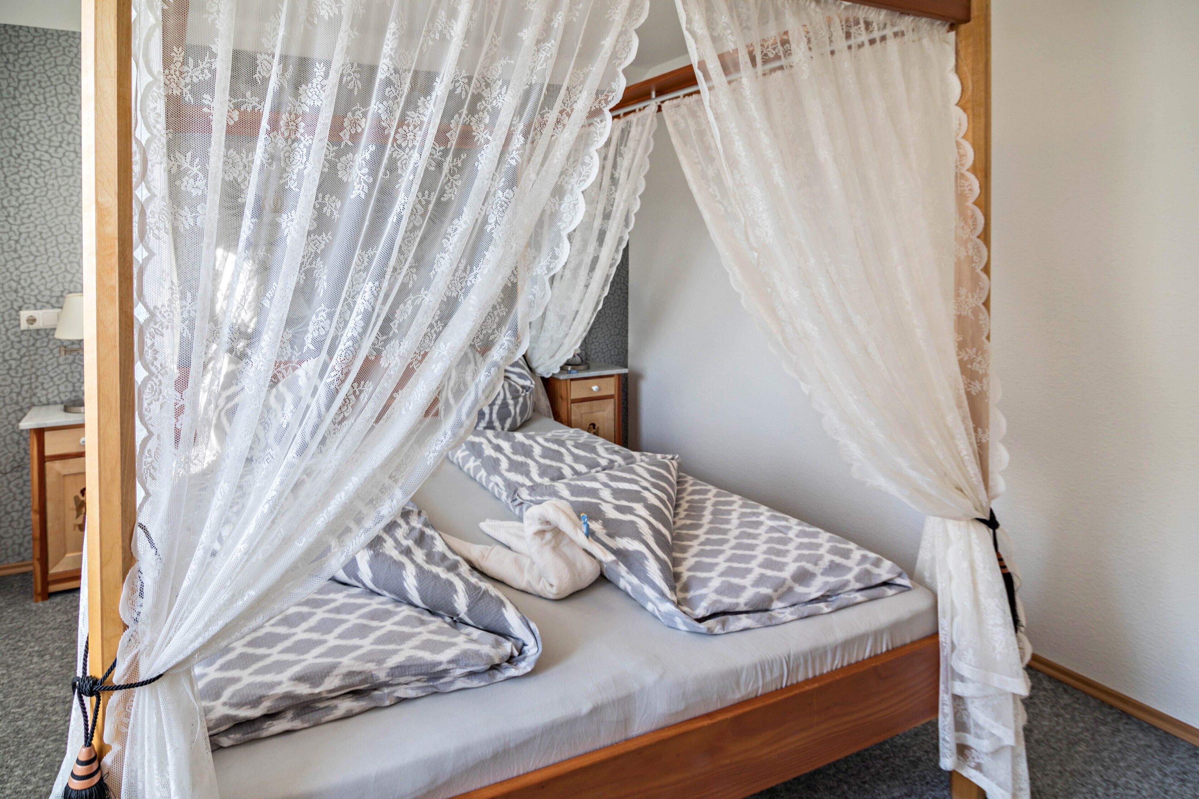 1 chambre, fer et planche à repasser, accès au Wi-Fi (inclus)