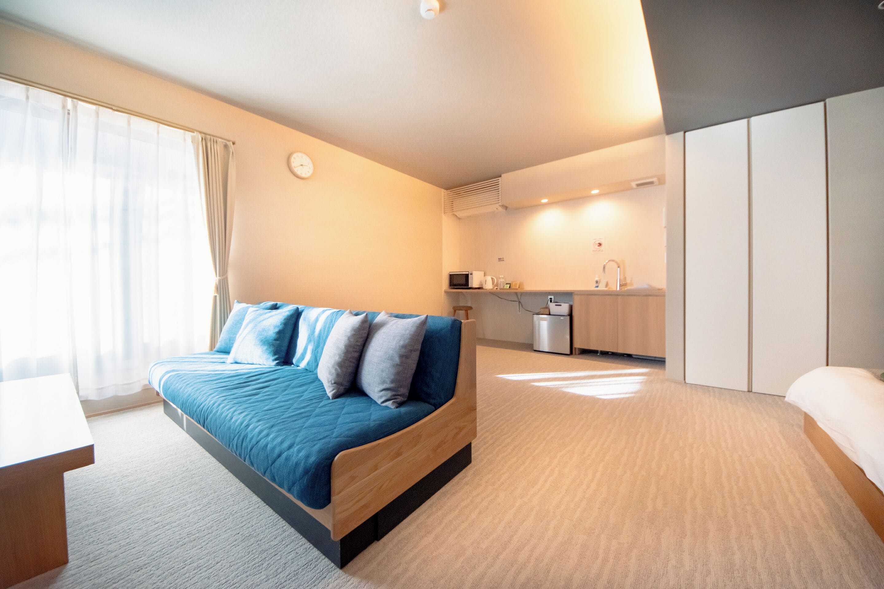 design double room, non smoking | laptop workspace, free wifi, bed sheets