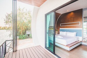Premium bedding, minibar, in-room safe, free WiFi - Saksiam Lakeside Resort (Sai Noi)