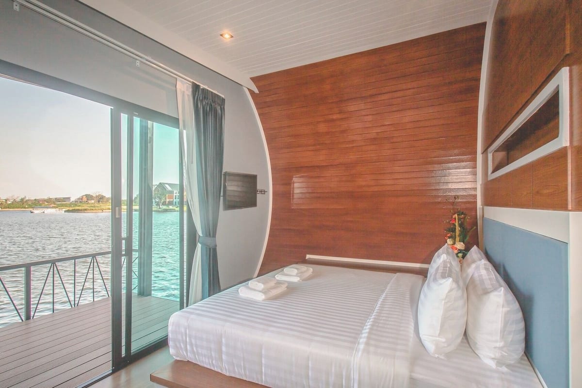 Ropa de cama de alta calidad y minibar