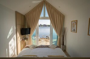 1 Schlafzimmer, hochwertige Bettwaren, Minibar, Zimmersafe