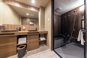 Chambre (Suite) | Salle de bain
