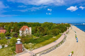 Imagen sin descripción, 2 de 14, botón