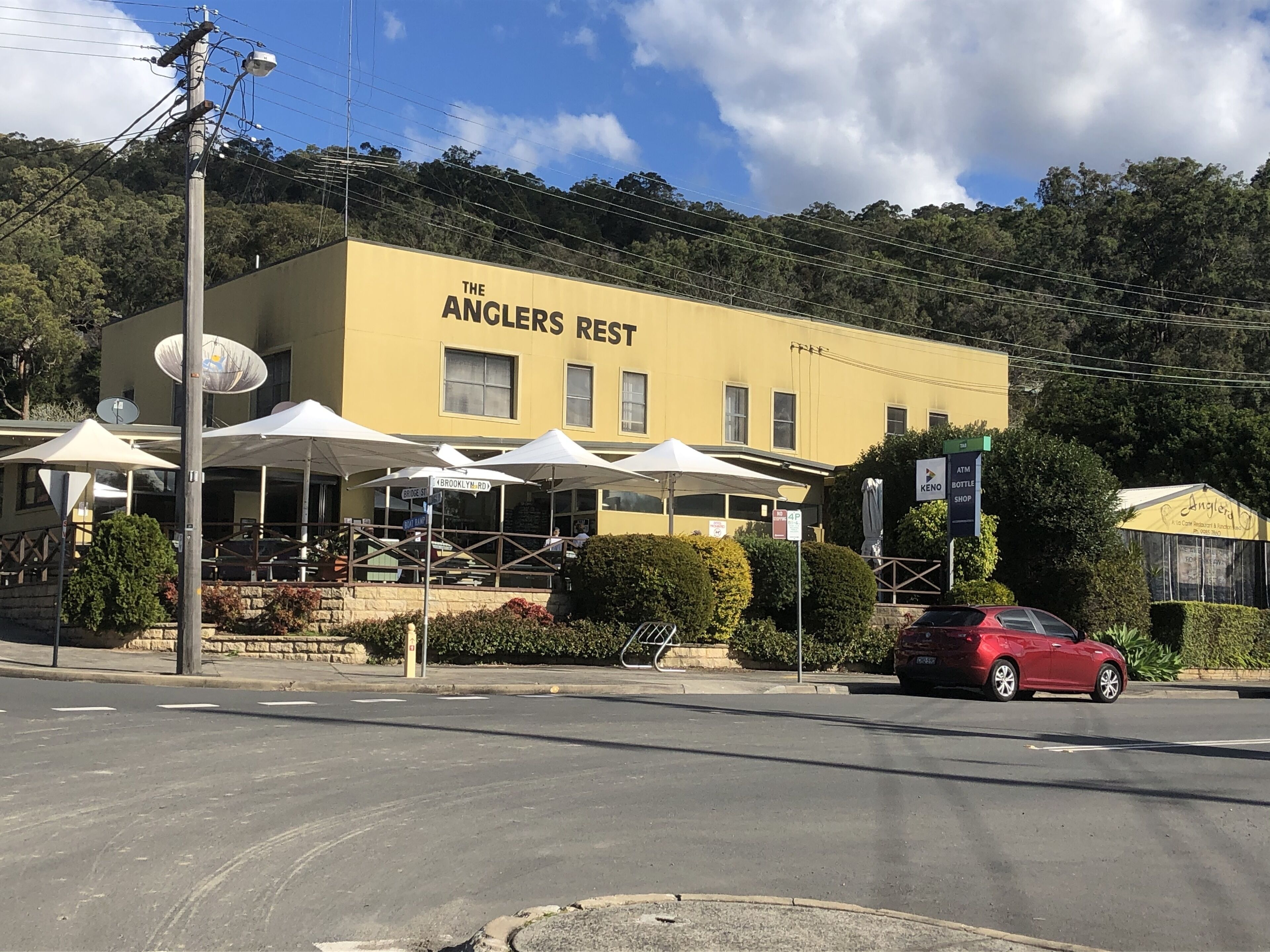 Oasis on the Hawkesbury -  Water Views — image 25
