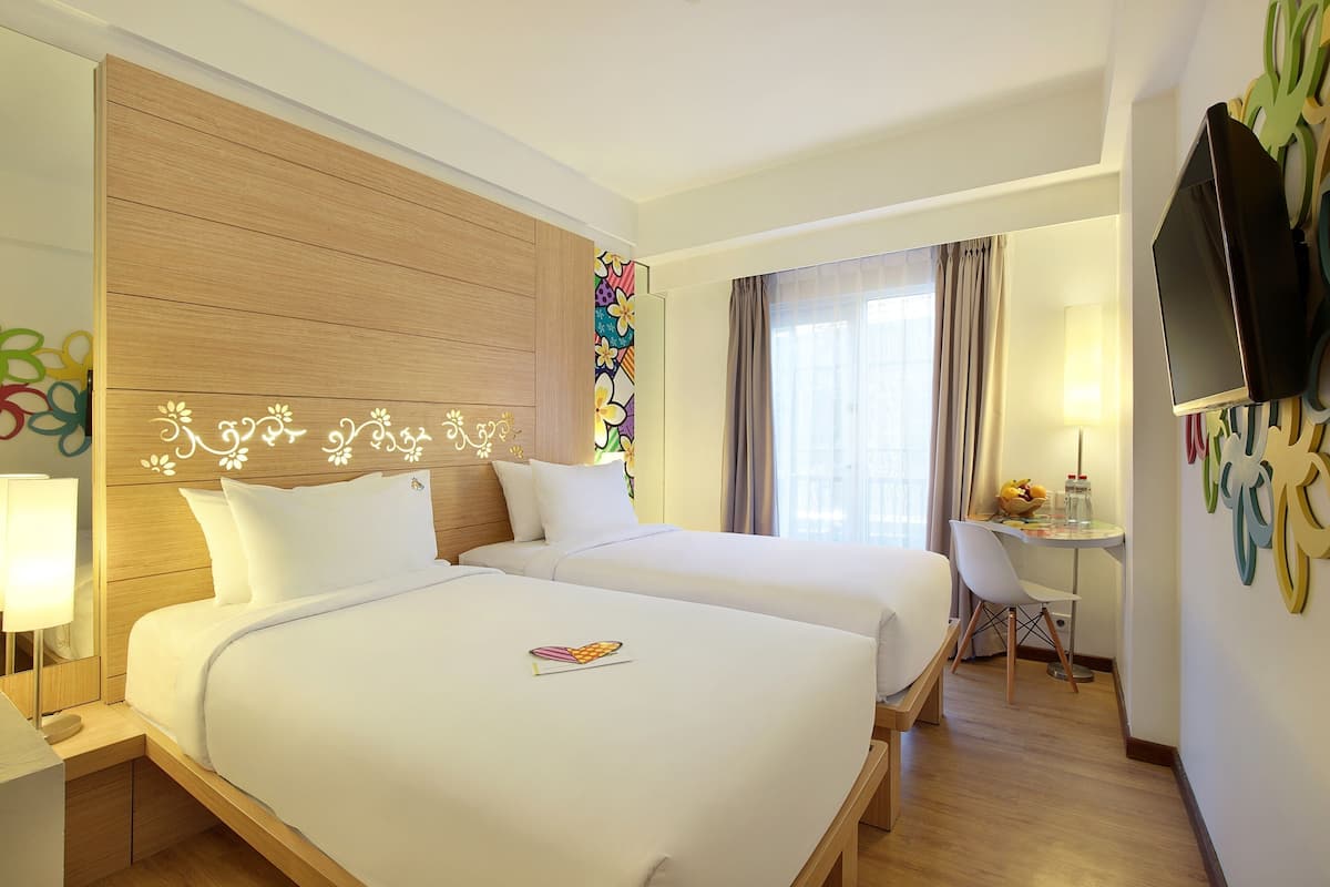 Superior Twin Room | 1 bedroom, in-room safe, free WiFi, bed sheets