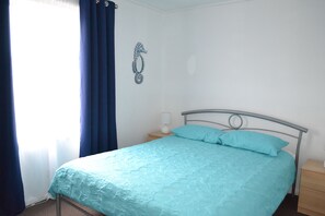 3 Schlafzimmer, Bügeleisen/Bügelbrett, Reisekinderbett