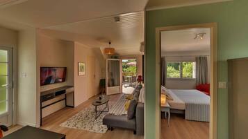 1 bedroom, iron/ironing board, travel crib, free WiFi