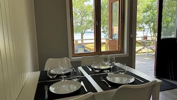 Bungalow | Utsikt mot havet/stranden