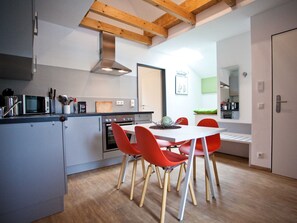 Unclassified image, 3 of 37, button - Stadtapartments am Marktplatz - City apartment Am Marktplatz (DG) (Ebermannstadt)