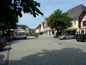 Unclassified image, 4 of 37, button - Stadtapartments am Marktplatz - City apartment Am Marktplatz (DG) (Ebermannstadt)