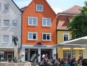 Unclassified image, 3 of 37, button