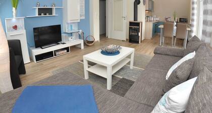 4 roomsUpper floor - Apartment Ferienhaus Müritzzauber - Ferienwohnungen /