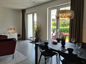 Dining - Eilers, Katja Lilly, Ferienwohnung Lilly - Ferienwohnung Lilly (Varel)