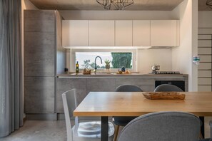 Dining - Brajdine Lounge overlooking an enchanting lavender field (Juršici)