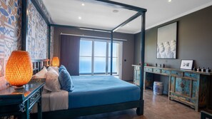 3 bedrooms, iron/ironing board, travel cot, free WiFi - Mansão Macau by LovelyStay (Arco Da Calheta)