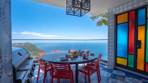 Outdoor dining - Mansão Macau by LovelyStay (Arco Da Calheta)