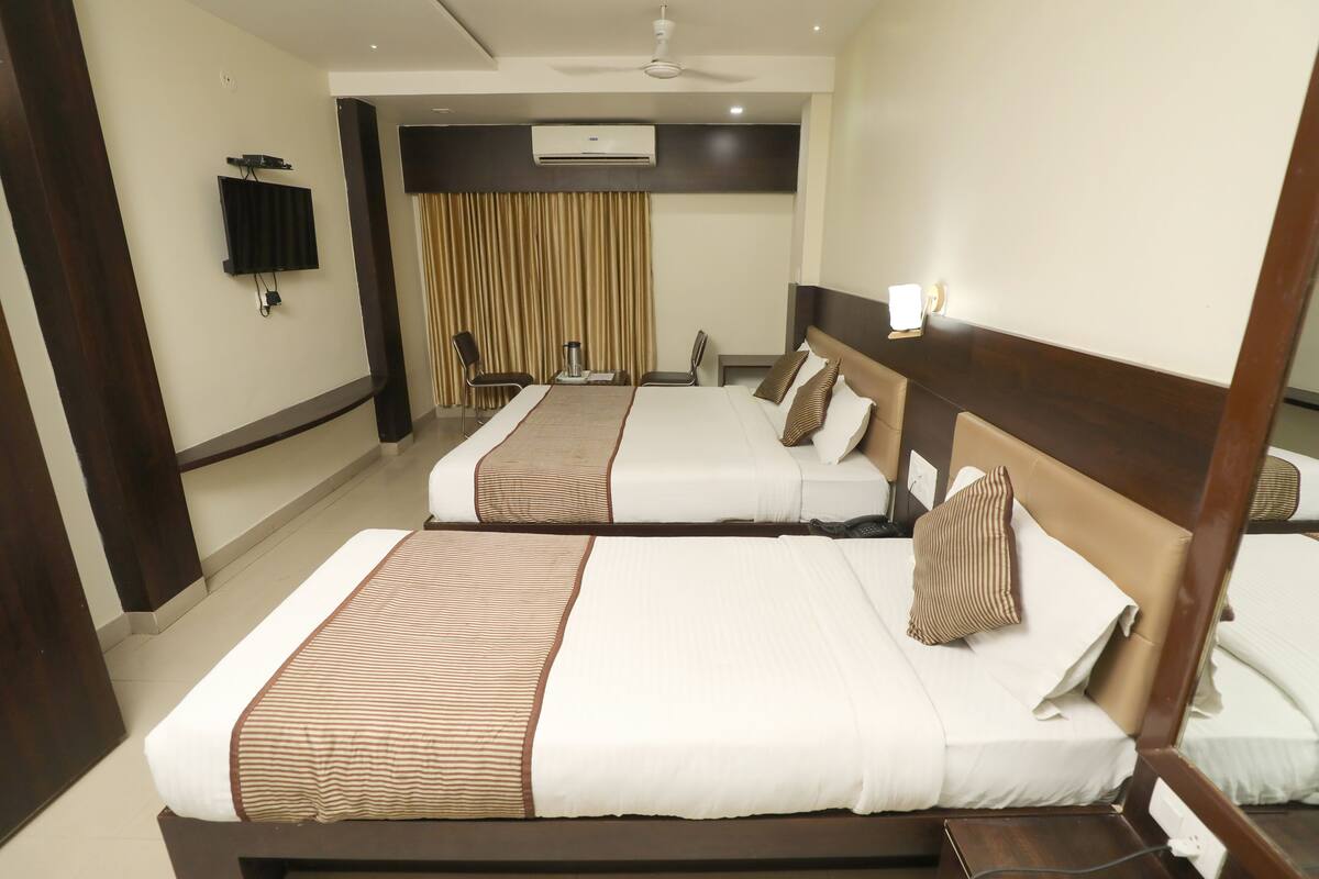 Triple Room | Premium bedding, rollaway beds, free WiFi