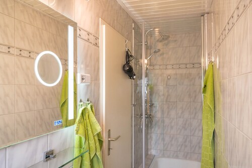 Ferienwohnung "Kirchblick" am Bodensee mit Bergblick