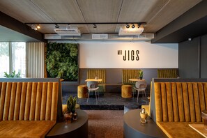 Lobby - Mr Jigs (Venlo)