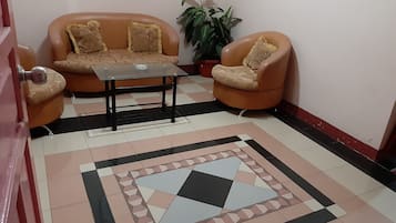 Suite | Living area