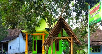 Homestay Anyar