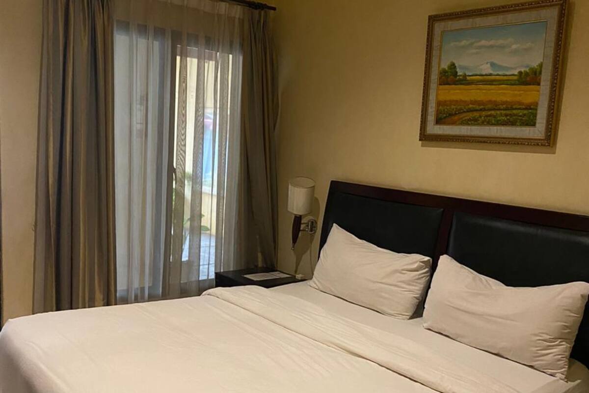 Standard Room | Free WiFi, bed sheets