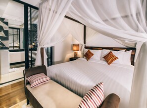 Deluxe Room, Pool View | Laptop workspace, free WiFi, bed sheets - Monkey House (Hang Dong)