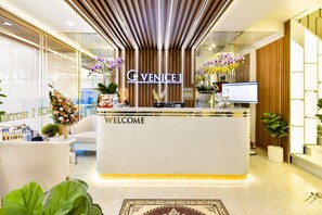Reception - Venice 1 Hotel (Ho Chi Minh City)