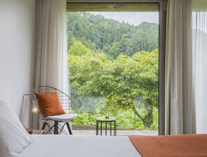 1 chambre, décoration personnalisée, ameublement personnalisé