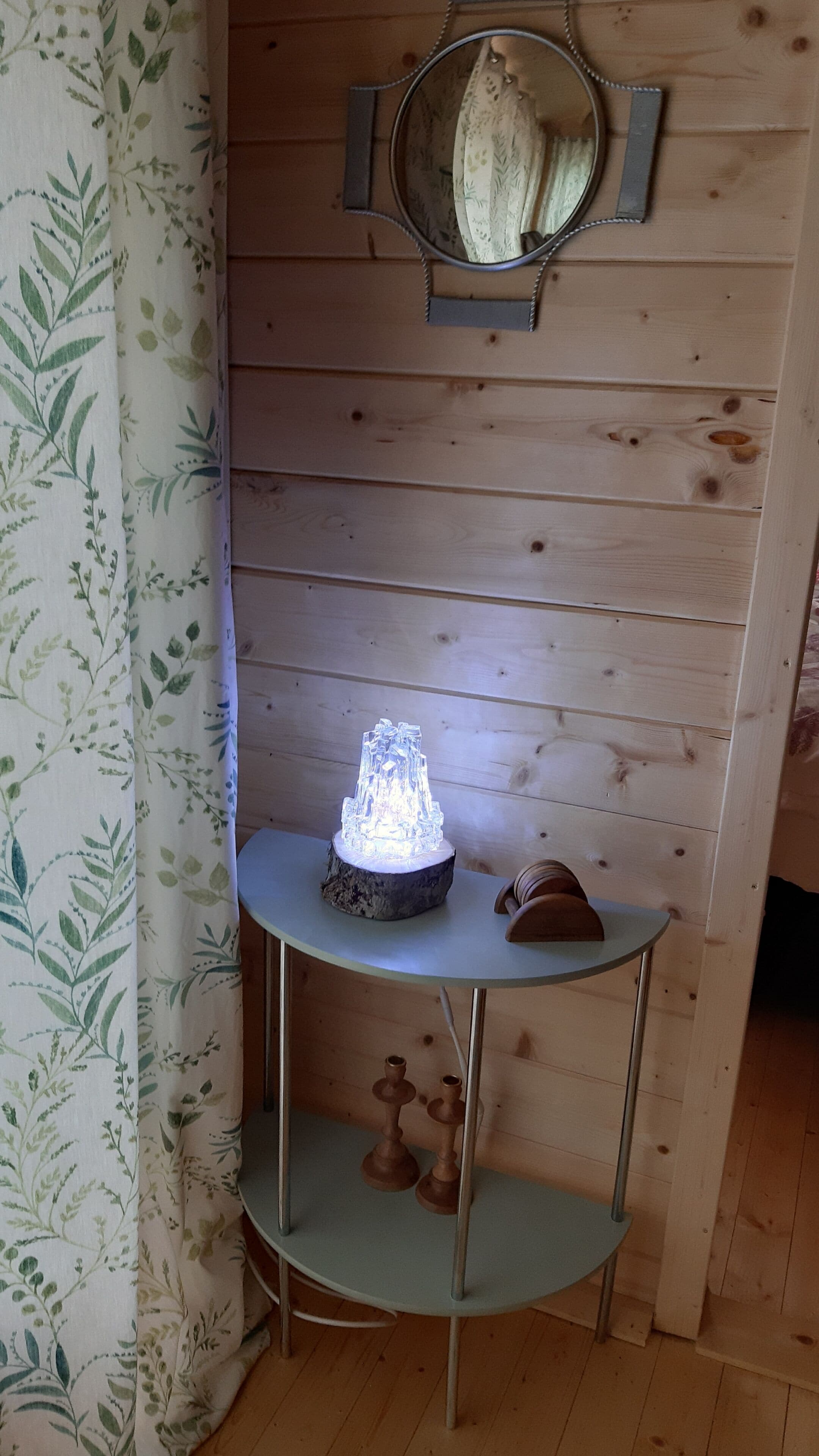 小屋 | 1 間臥室、熨斗/熨衣板、床單