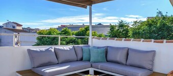 Panoramic terrace w/pool by Costarentals - Ref 148