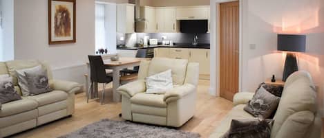 Cottage | Interior