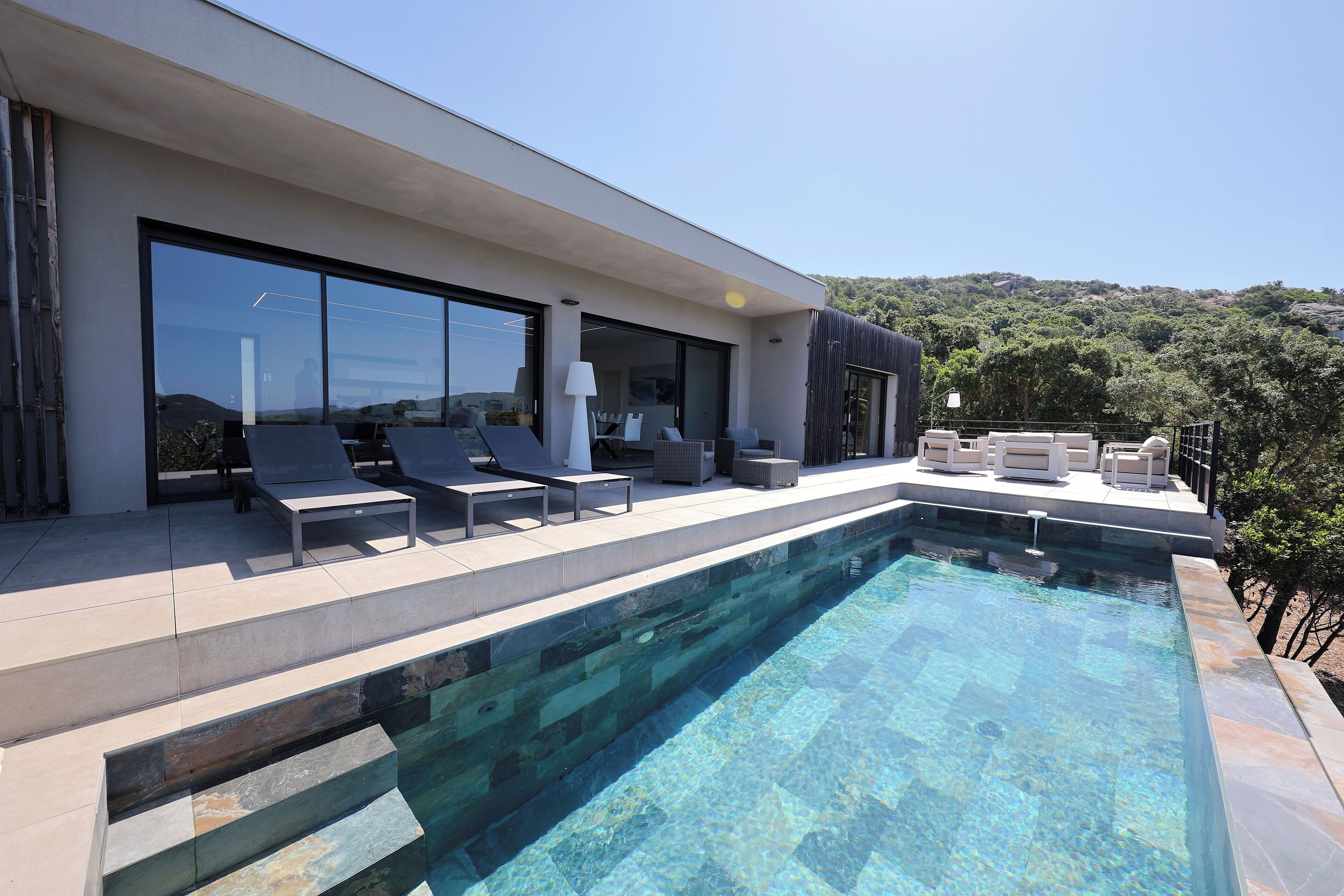 Piscine extérieure