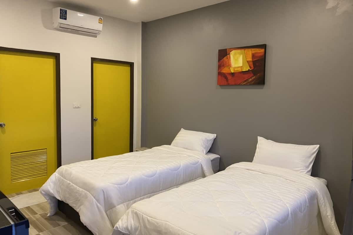 Zweibettzimmer | Schreibtisch, kostenloses WLAN