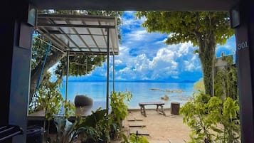 Superior Beachfront Room | View from room