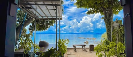 Superior Beachfront Room | Vistas desde la habitación
