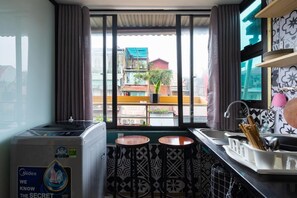 Kühlschrank, Mikrowelle