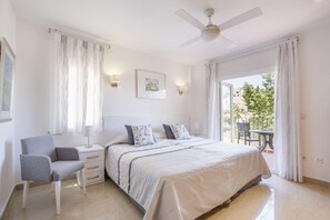 2 soverom, strykejern/-brett, wi-fi og sengetøy