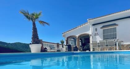 Casa Casira & studio - 8 persons, Costa Del Sol.